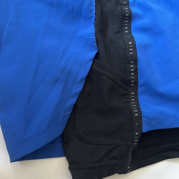 Nike Run Division XL Hybrid Line Running Shorts - Picture 8 of 8